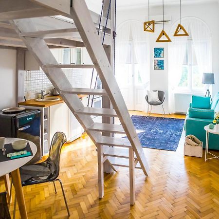 Ybl Apartment City Center Székesfehérvár Exterior foto